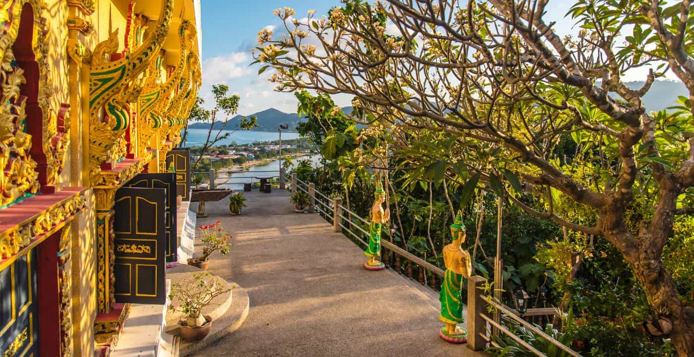 Pagoda Khao Hua Jook Samui