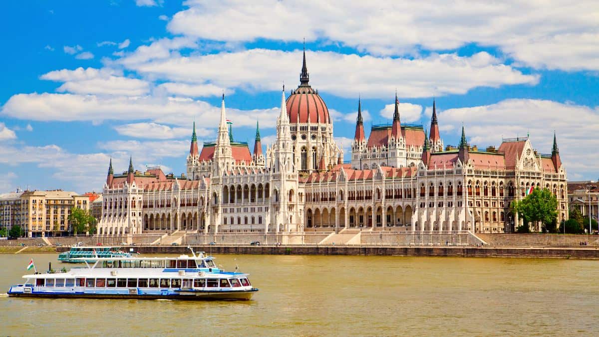 Parlamento Budapest cosa vedere